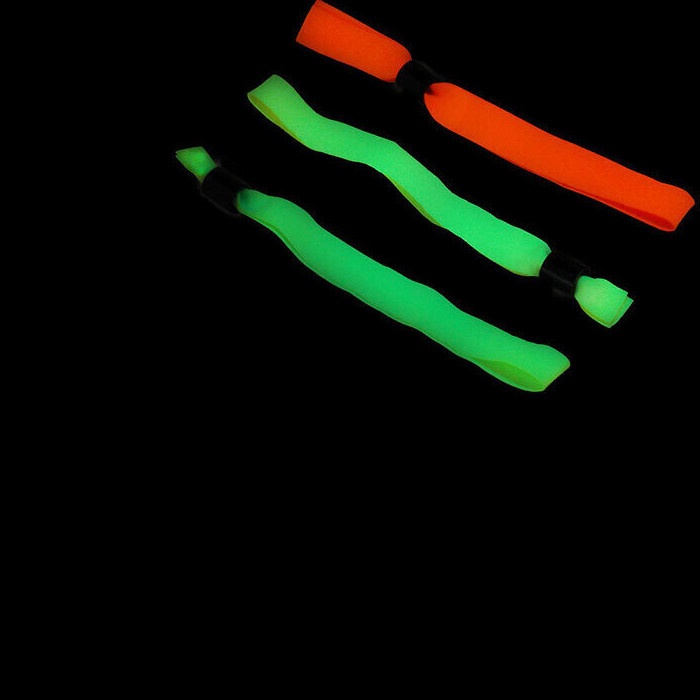 Fluorescerende stoffen armband van 1,5 cm - 50 stuks - 2