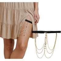 Kousenband met kettingen en gekleurde kralen