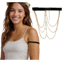 Bovenarmband met kettingen en zilverkleurige steentjes