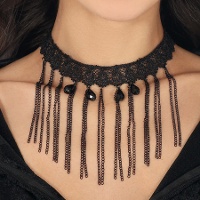 Zwarte kettingchoker