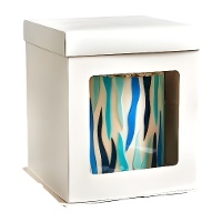 Doos van 26 x 26 x 29,4 cm voor witte taart met venster