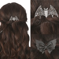 Glansende en zwarte vleermuis haarclips - 2 stuks
