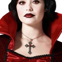 Zilveren gotische kruishalsketting