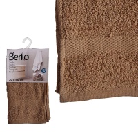 Handdoek van 50 x 30 cm in effen kameelkleur
