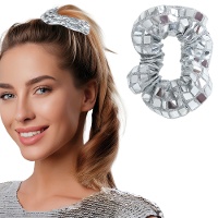 Glinsterende zilveren scrunchie