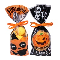 Gemengde zak met oranje Halloween wolken van 130 gr