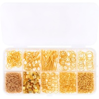 Set gouden sieradenonderdelen - 831 stuks